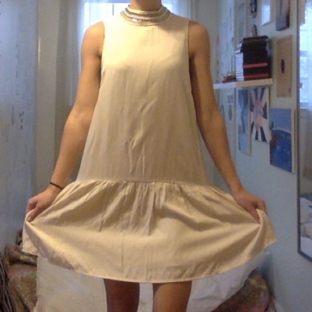 SOLD Pale pink drop-waist shift dress 💓